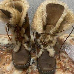 Born Brown Shearling Lined Women's Boots